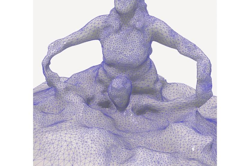 Licht und Schatten werfen ein rasterartiges Muster auf eine strukturierte Oberfläche und erzeugen ein abstraktes Spiel aus Formen und Tiefen.